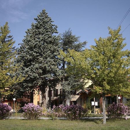 Locanda Lago Bleu Pellegrino Parmense Esterno foto